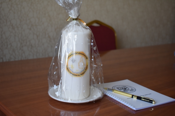 هدية من جمعية سيدات الأعمال في إقليم كوردستان