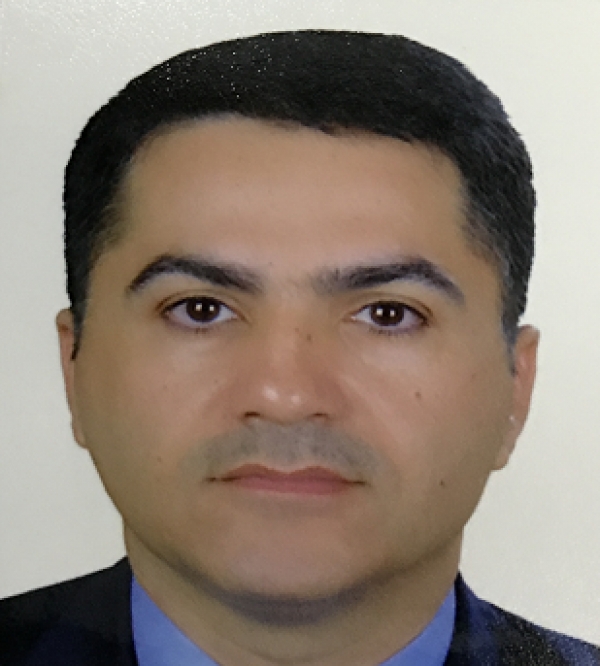 د. زكي حسين قادر - عضو مجلس الأمناء